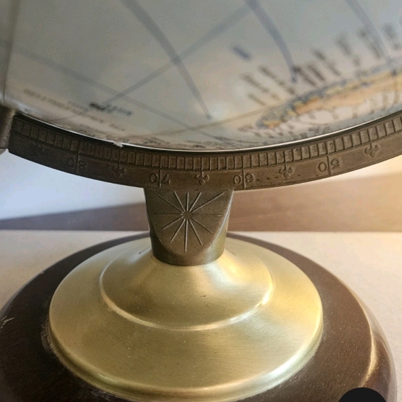 Vintage Globemaster 12 In Diameter Globe Raised Topography Wood & Brass Accents - Picture 4 of 7